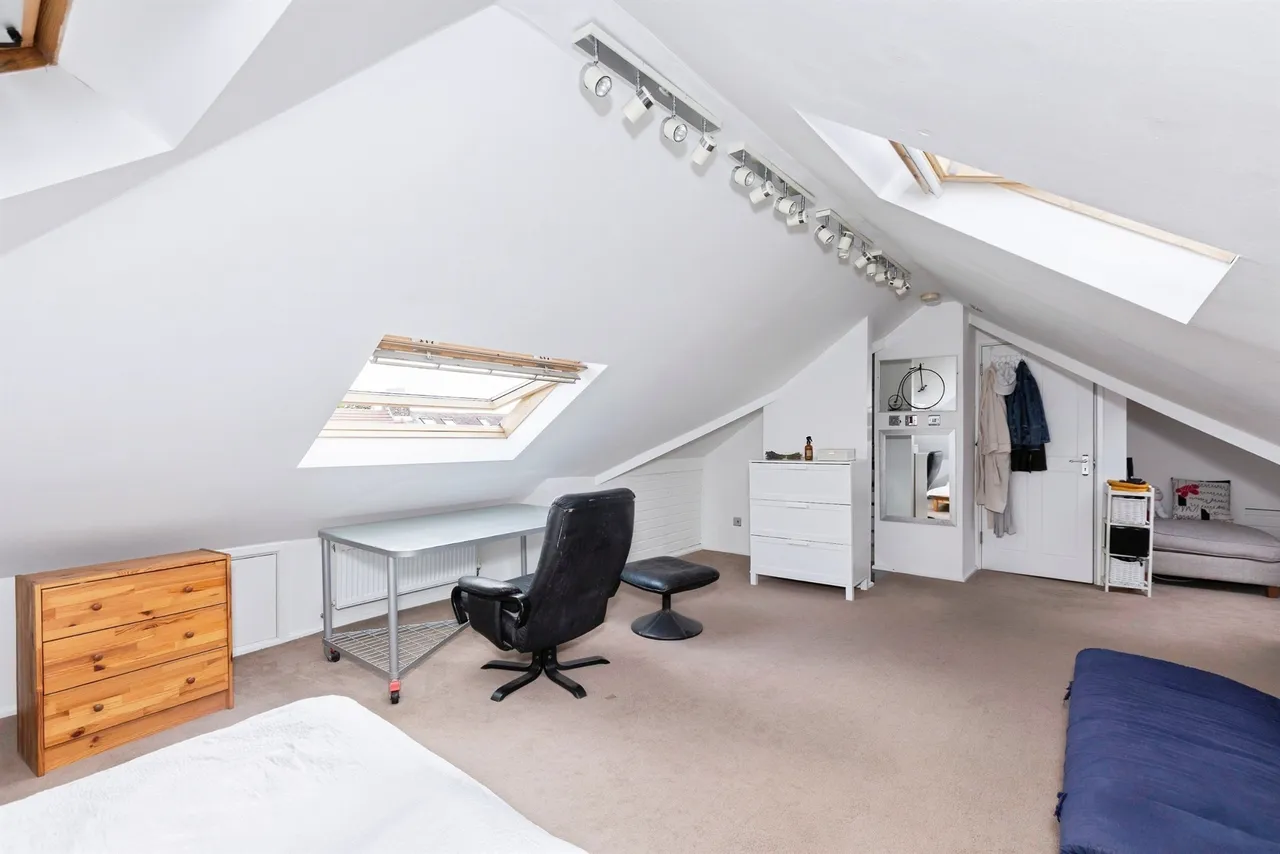 Stratton Drive, Barking, photo 8