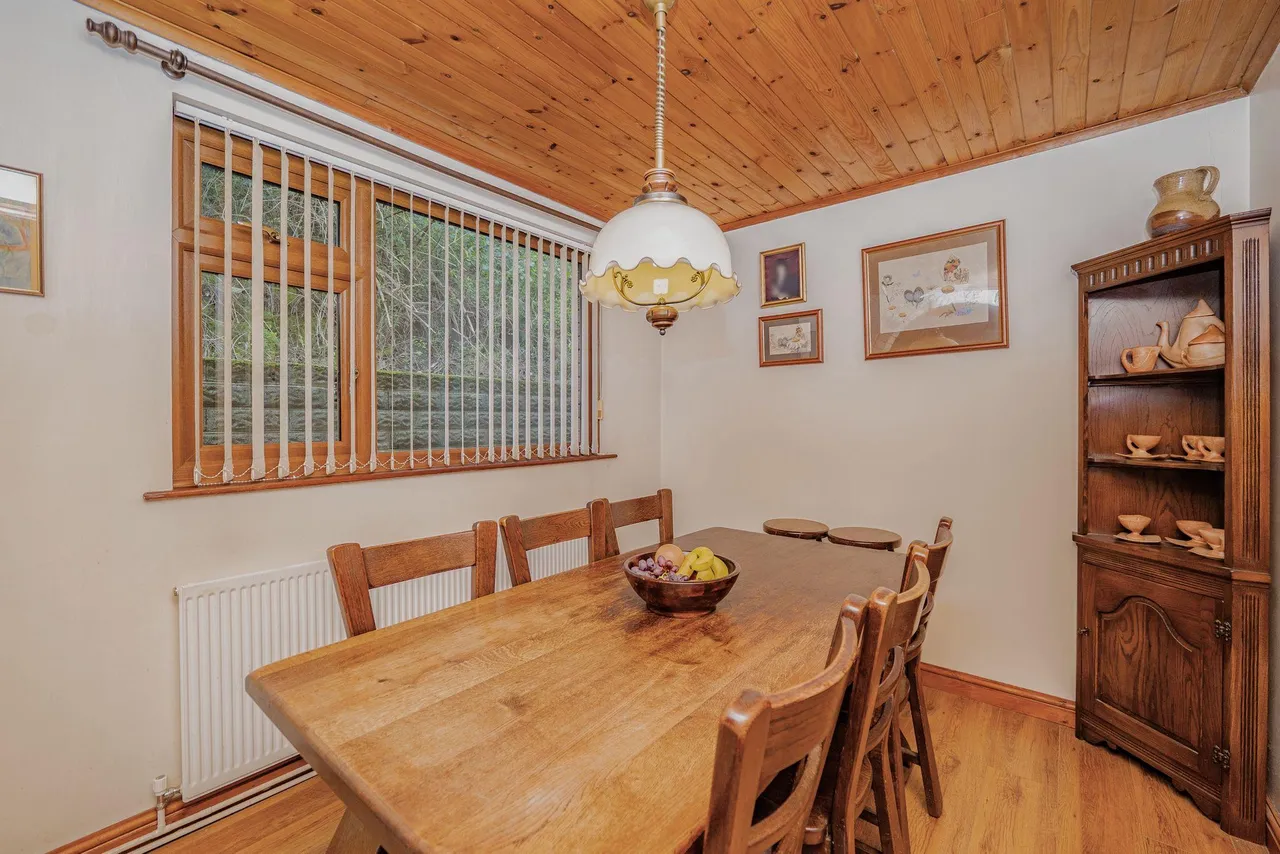 Heol Nant Gelli, Swansea, SA5, photo 18