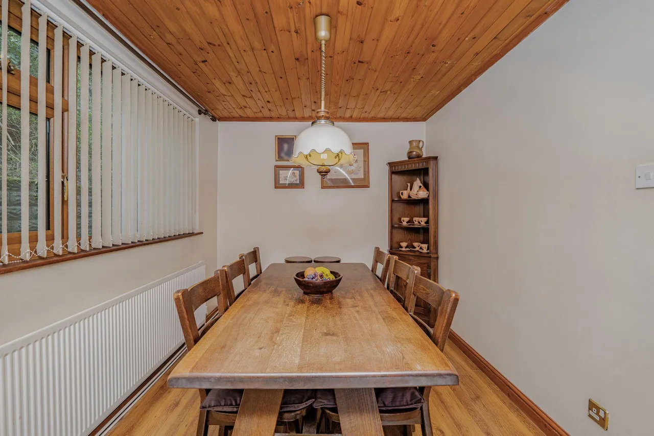 Heol Nant Gelli, Swansea, SA5, photo 17