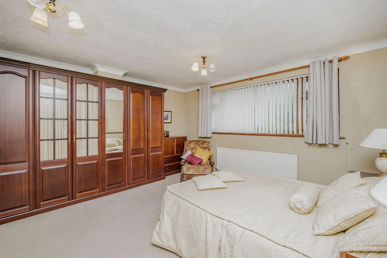 Heol Nant Gelli, Swansea, SA5, photo 28