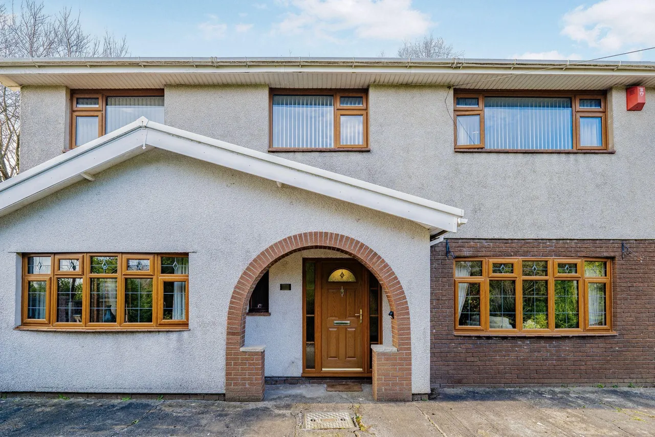 Heol Nant Gelli, Swansea, SA5, photo 2