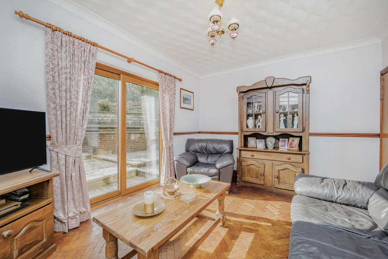 Heol Nant Gelli, Swansea, SA5, photo 16