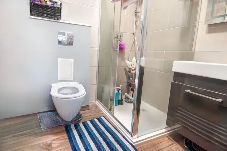 Chaplin Road, Willesden Green, NW2 5PR, photo 3