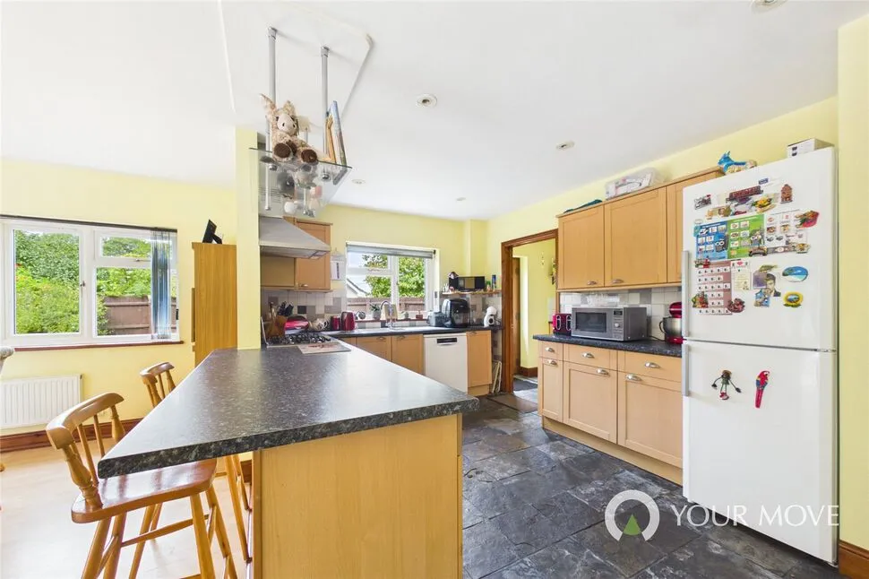 Harleston Road, Weybread, Suffolk, IP21, photo 10