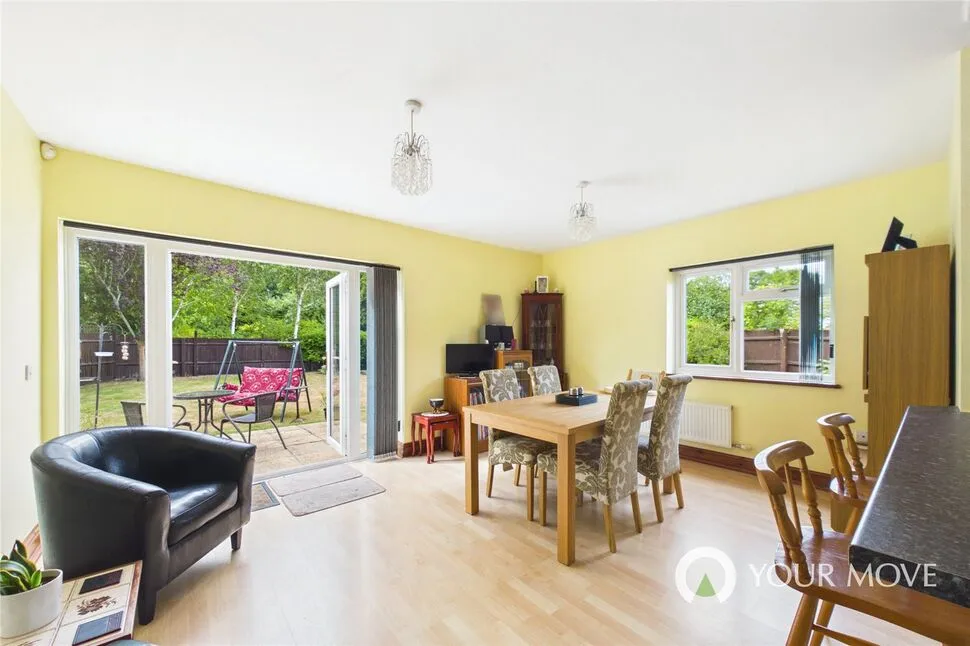 Harleston Road, Weybread, Suffolk, IP21, photo 12