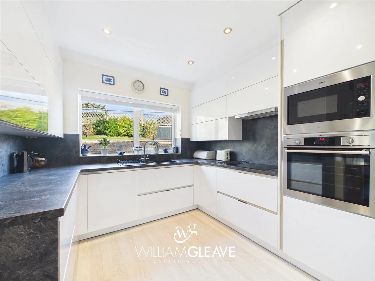 Deganwy Road, Llanrhos, Llandudno, Conwy, LL30 1NE, photo 10