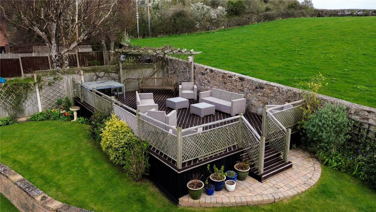 Deganwy Road, Llanrhos, Llandudno, Conwy, LL30 1NE, photo 37