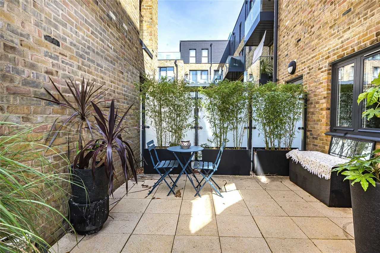 Lion Wharf Road, Old Isleworth, TW7, photo 12