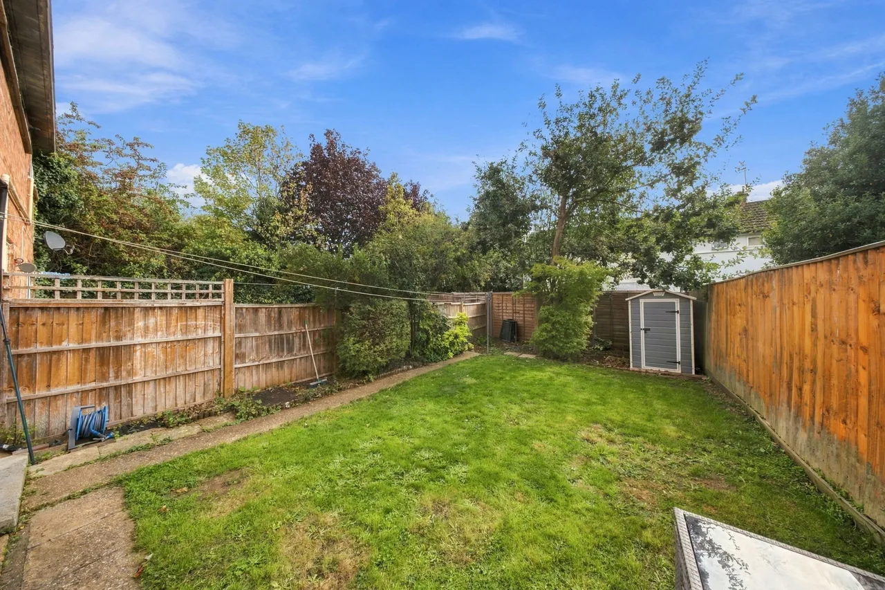 Somerset Road, Wyton On The Hill, PE28, photo 10