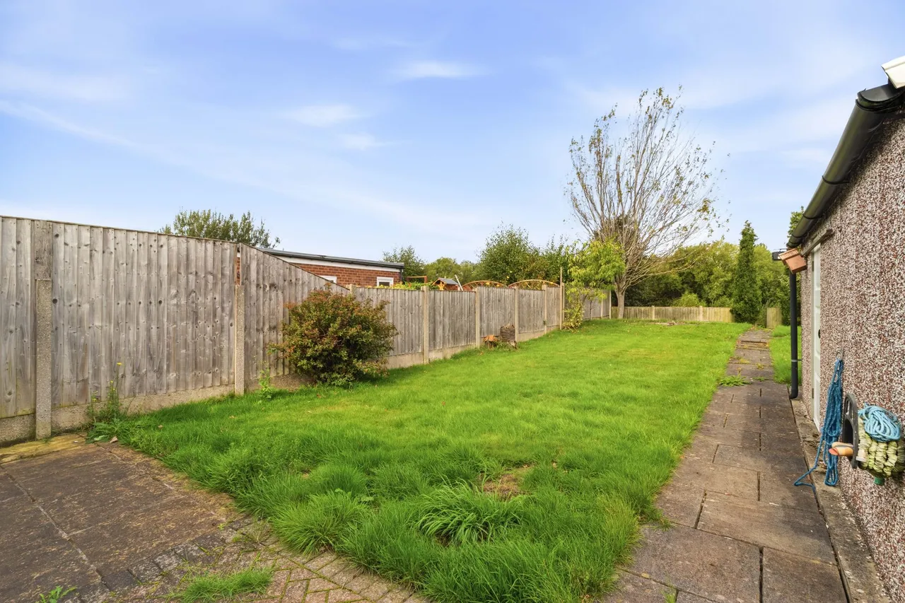 Alderley Road, Thelwall, Warrington, Warrington, WA4 2JA, photo 21
