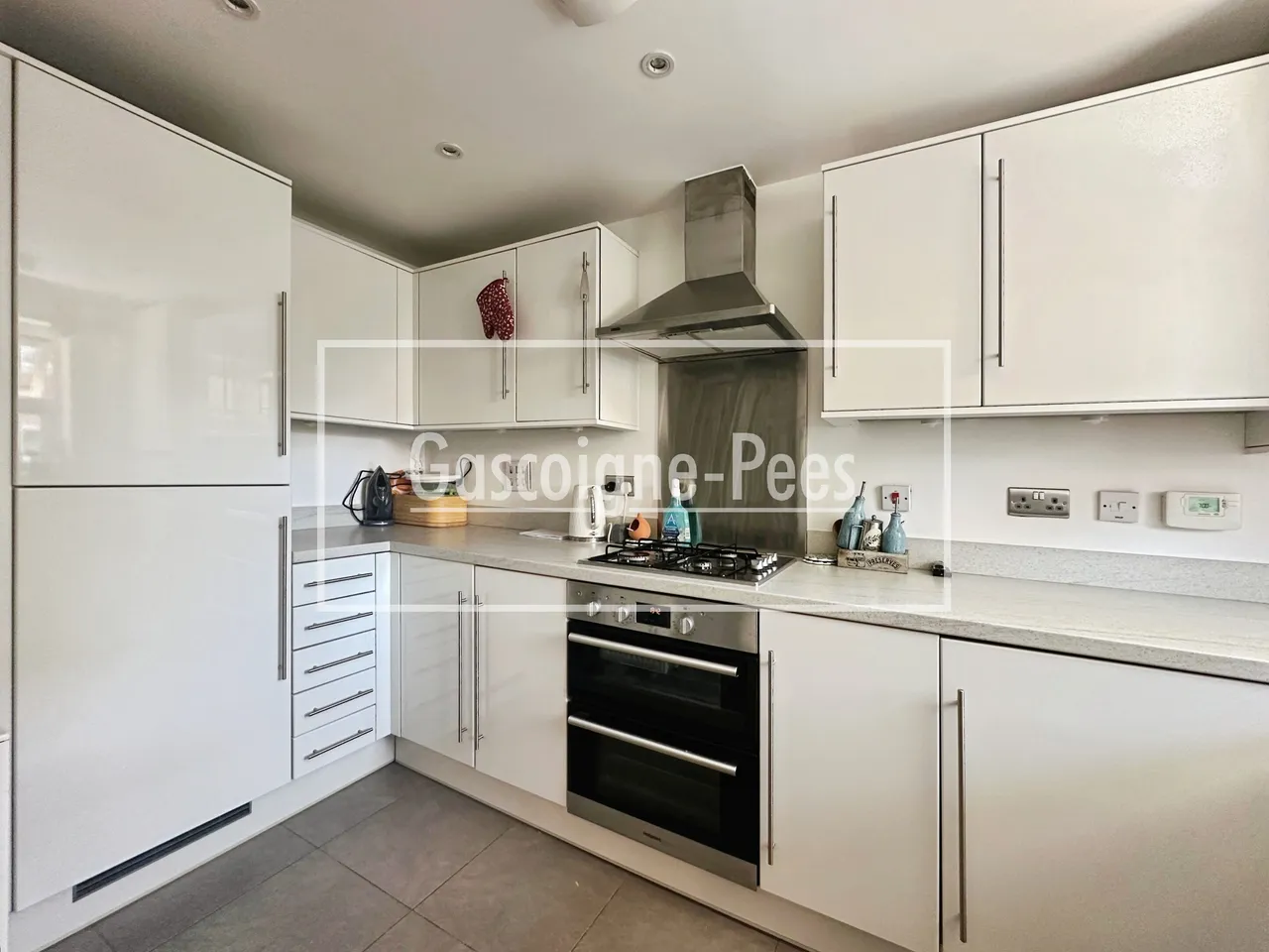 Thompson Way, GU14, photo 6