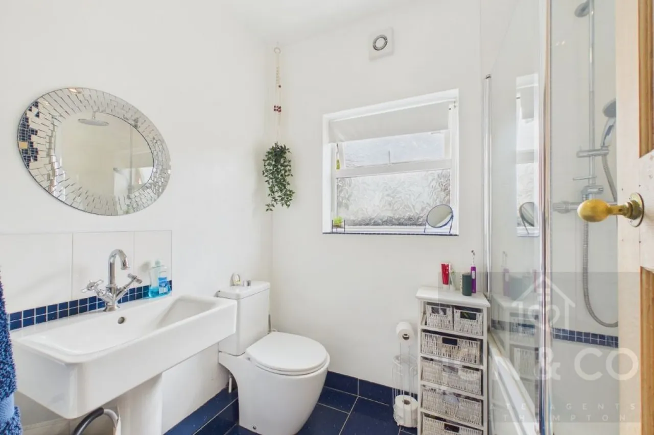 Northampton Lane South, Moulton, NN3, photo 11