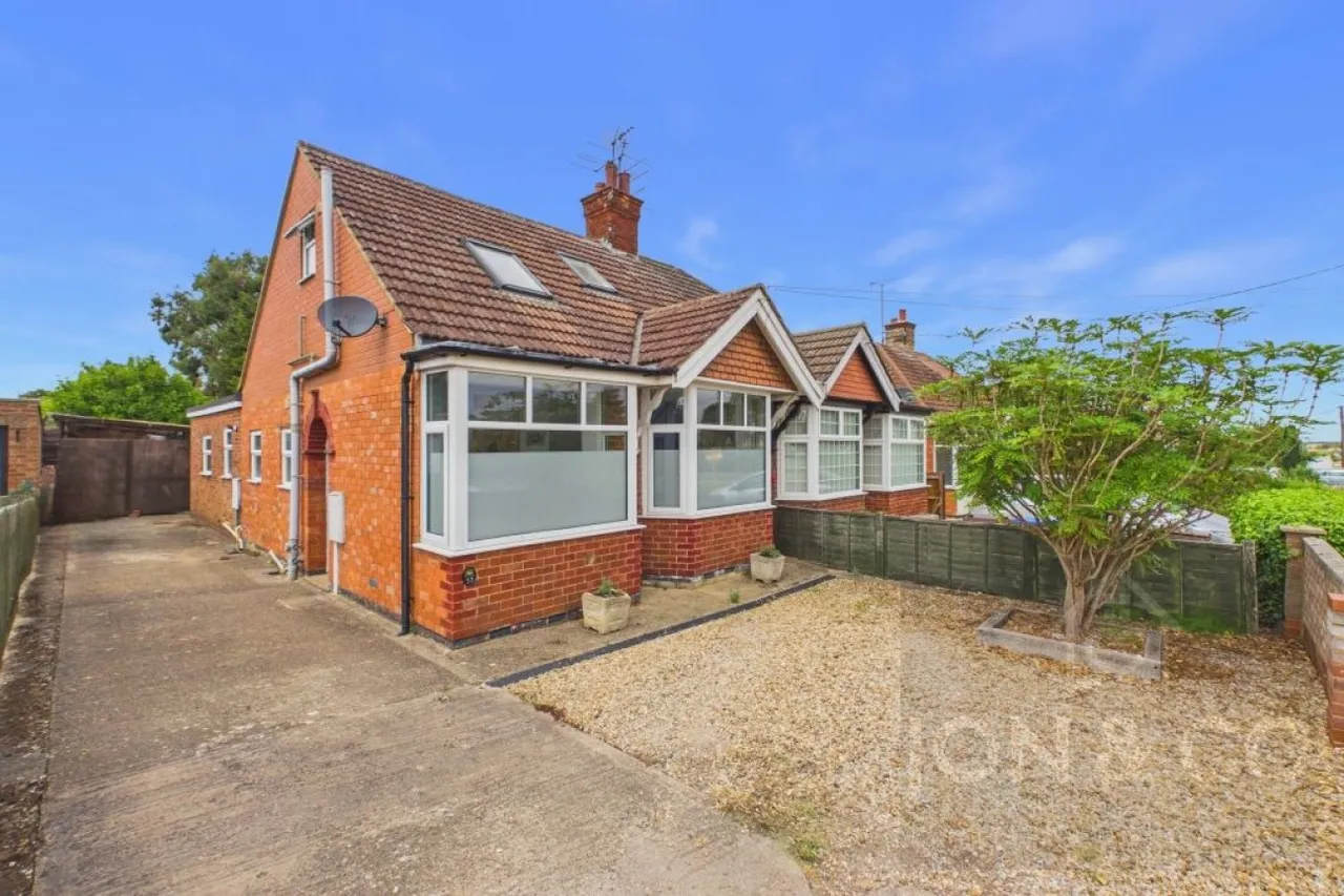 3 bed house for sale, Northampton Lane South, Moulton, NN3