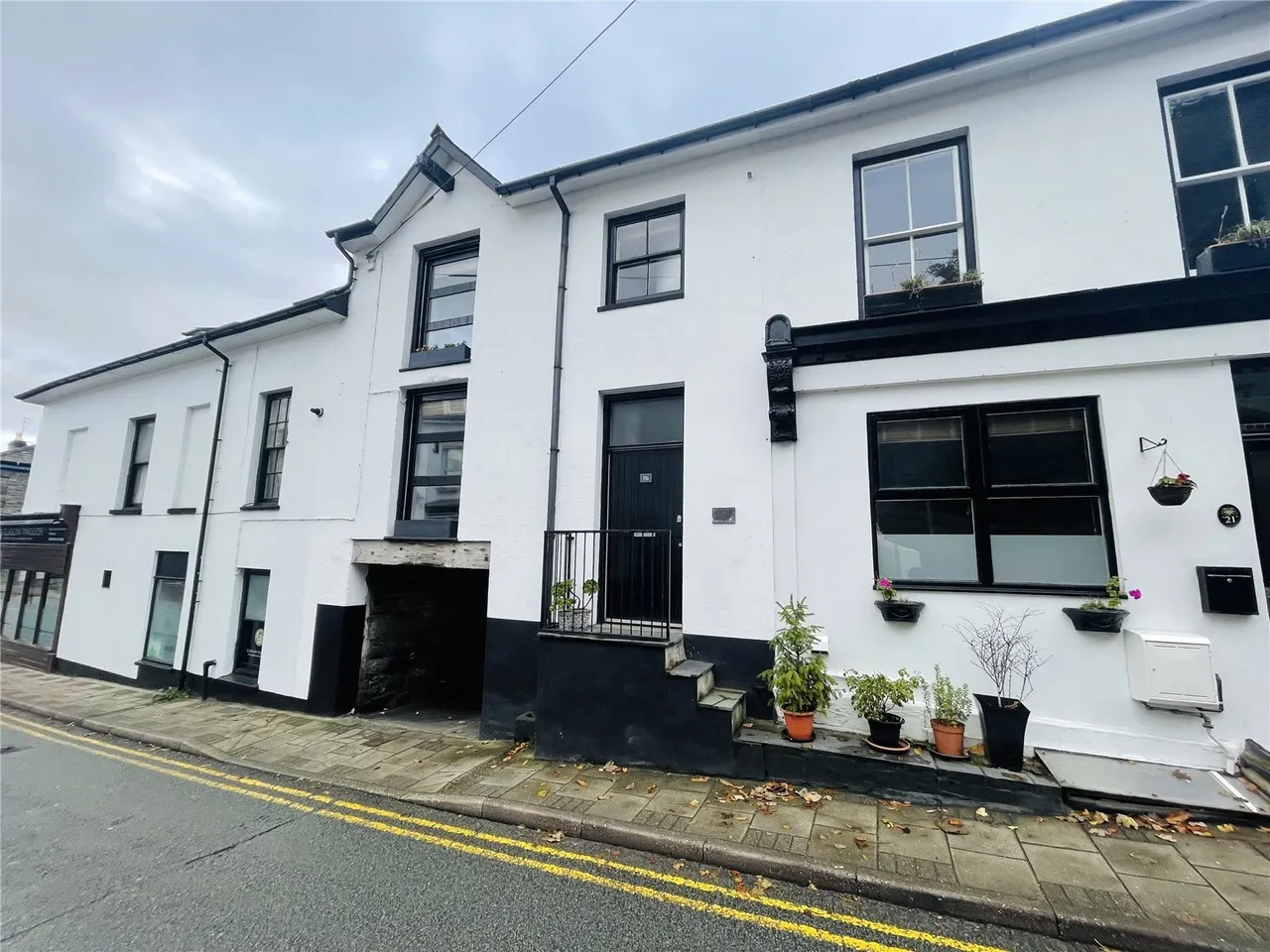 Bank Place, Porthmadog, LL49, photo 17