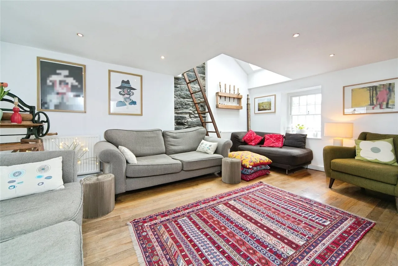 Bank Place, Porthmadog, LL49, photo 12