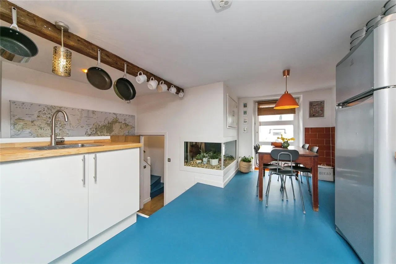 Bank Place, Porthmadog, LL49, photo 15