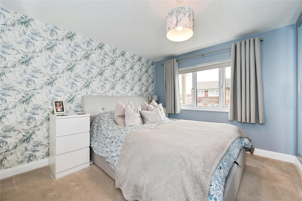 Woolston Road, Netley Abbey, SO31, photo 7