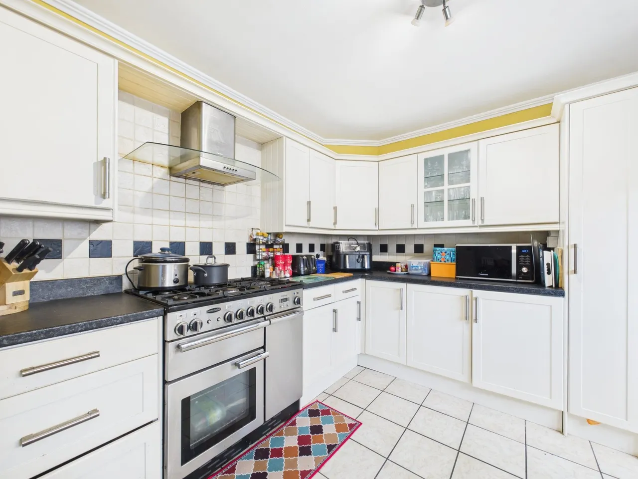 Gables Avenue, Ashford, TW15, photo 12