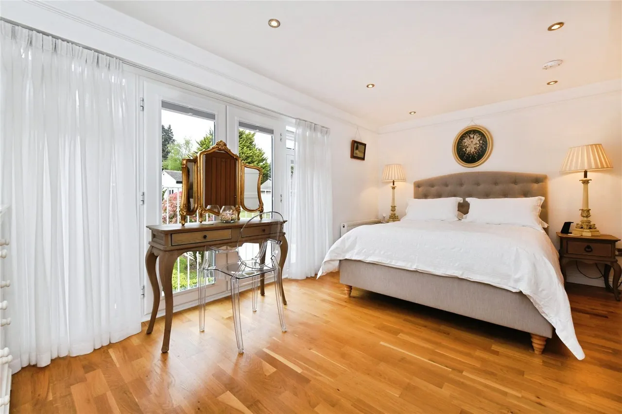 Ashford Avenue, Brentwood, Essex, CM14, photo 10