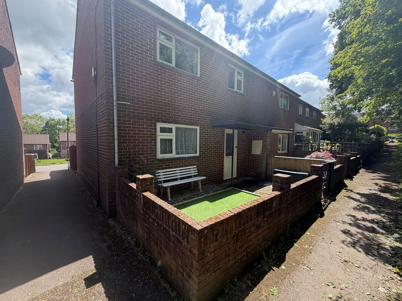3 bed house for sale — Cameron Close, Tiverton
