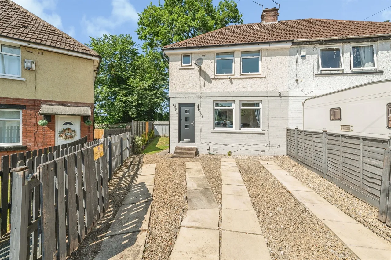 3 bed house for sale, Shirley Crescent, Wyke, BD12