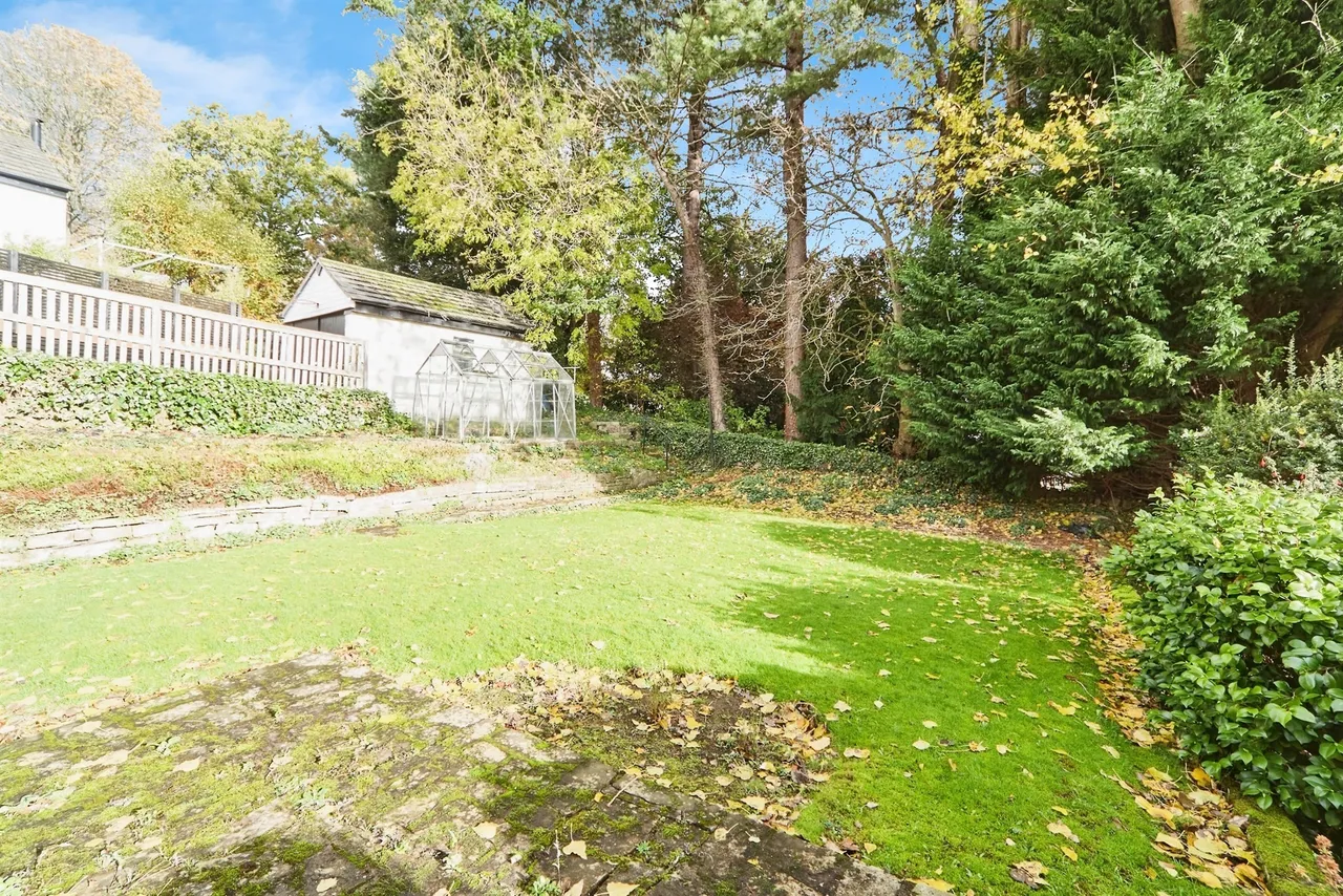 Hallfield Drive, Baildon, BD17, photo 16