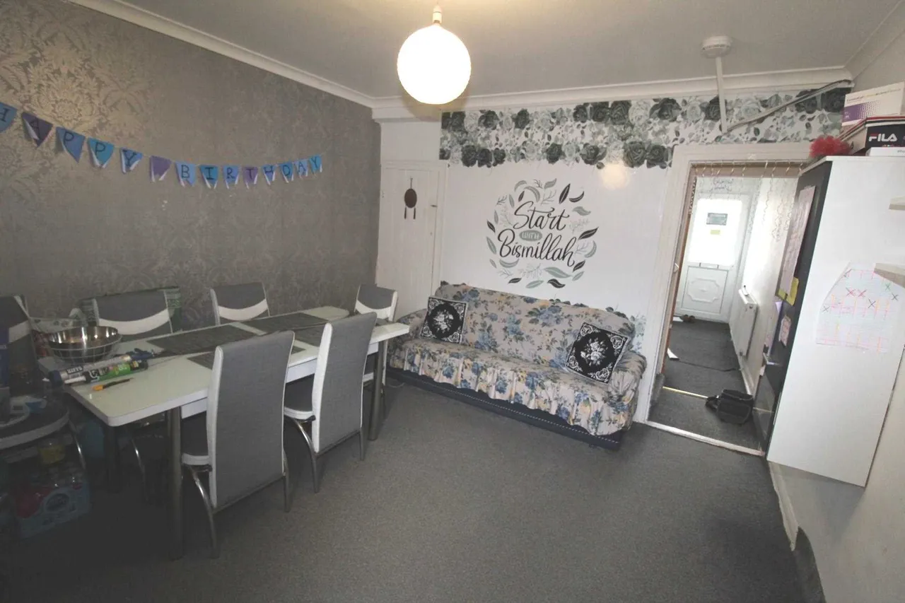 Kitchener Road, High Wycombe, HP11 2SW, photo 4