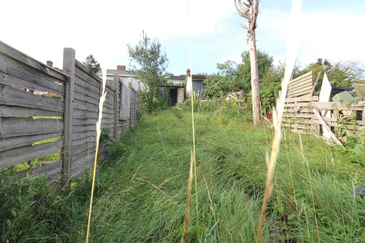 Kitchener Road, High Wycombe, HP11 2SW, photo 8
