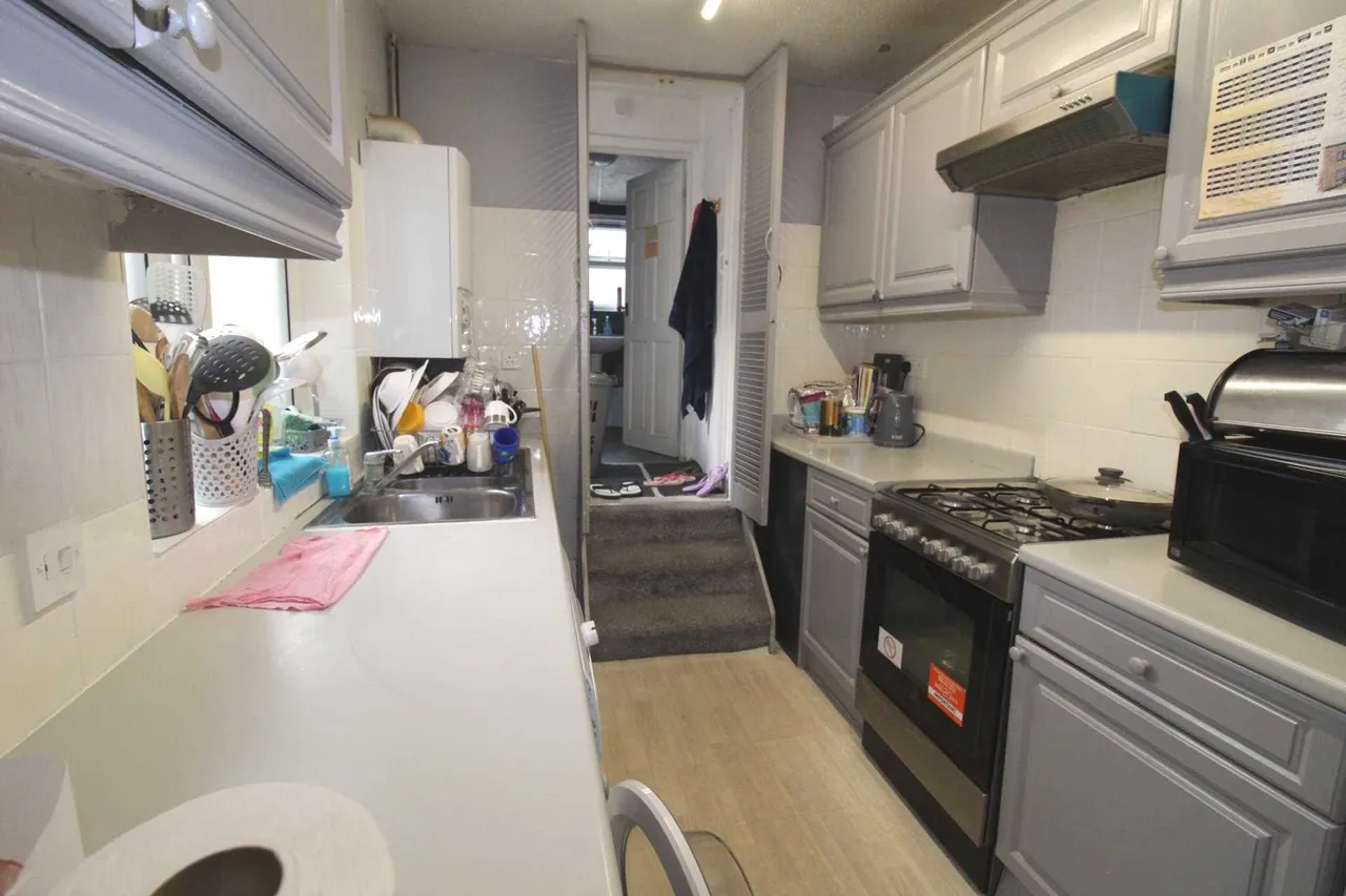 Kitchener Road, High Wycombe, HP11 2SW, photo 5