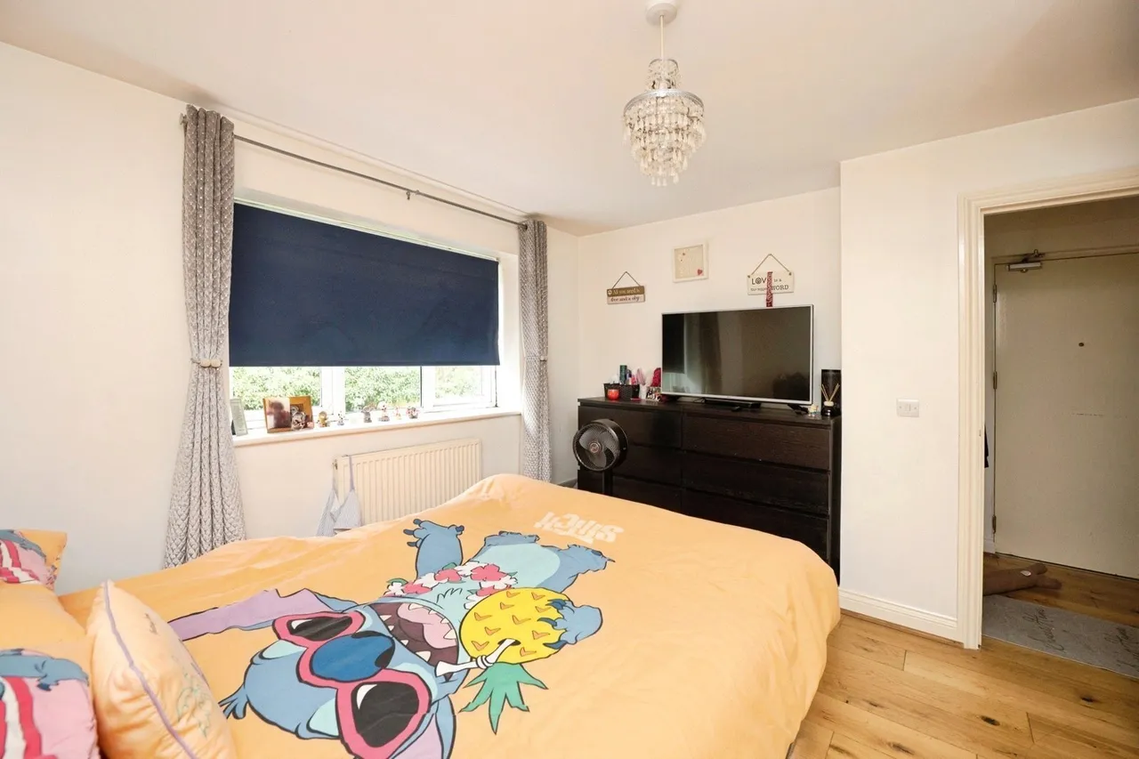 Brocket Way, CHIGWELL, Essex, IG7, photo 3