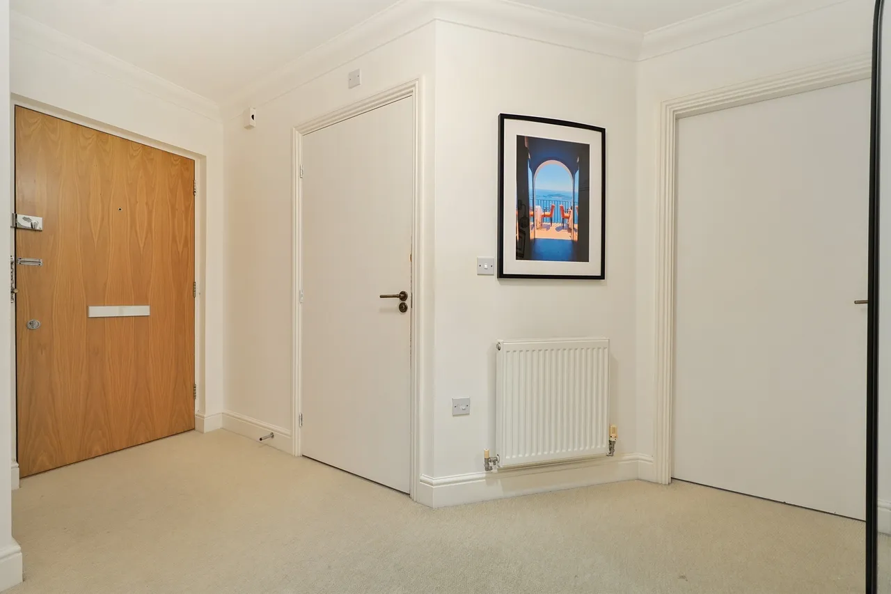Shoppenhangers Road, Maidenhead, photo 12