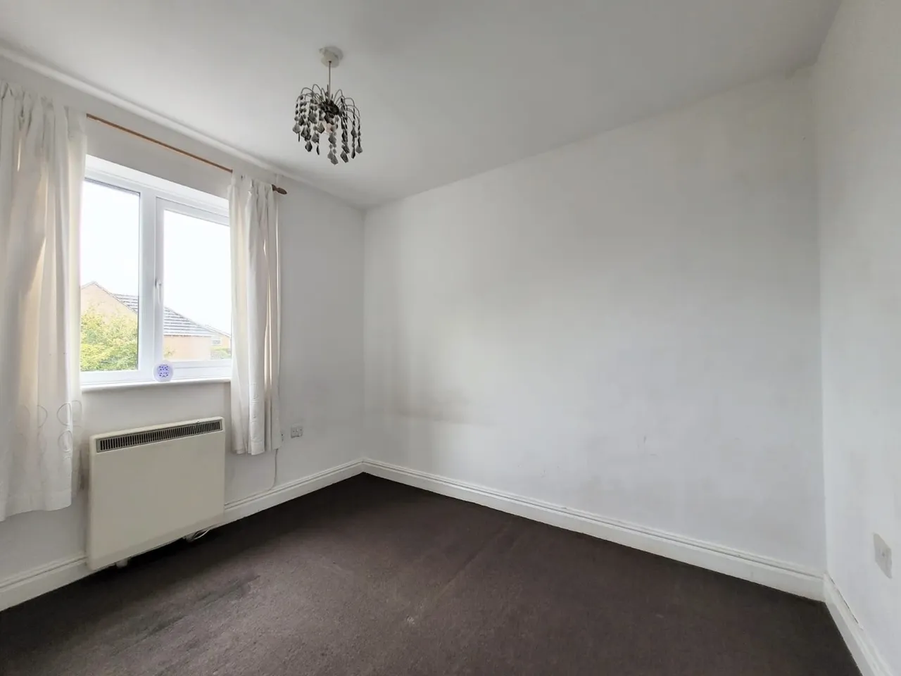 Hollybush Road, Carterton, OX18, photo 5
