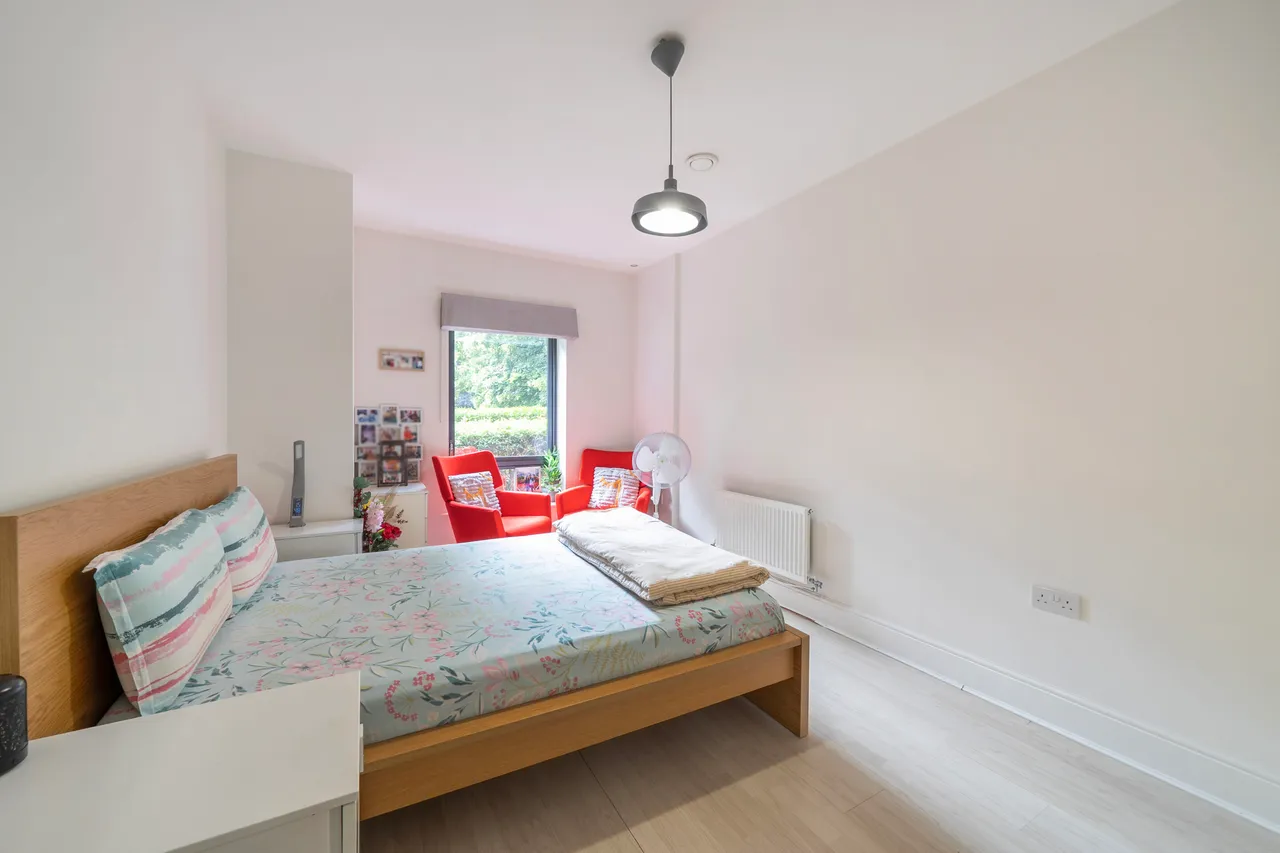 Fowler Way, Blenheim House, UB10, photo 9