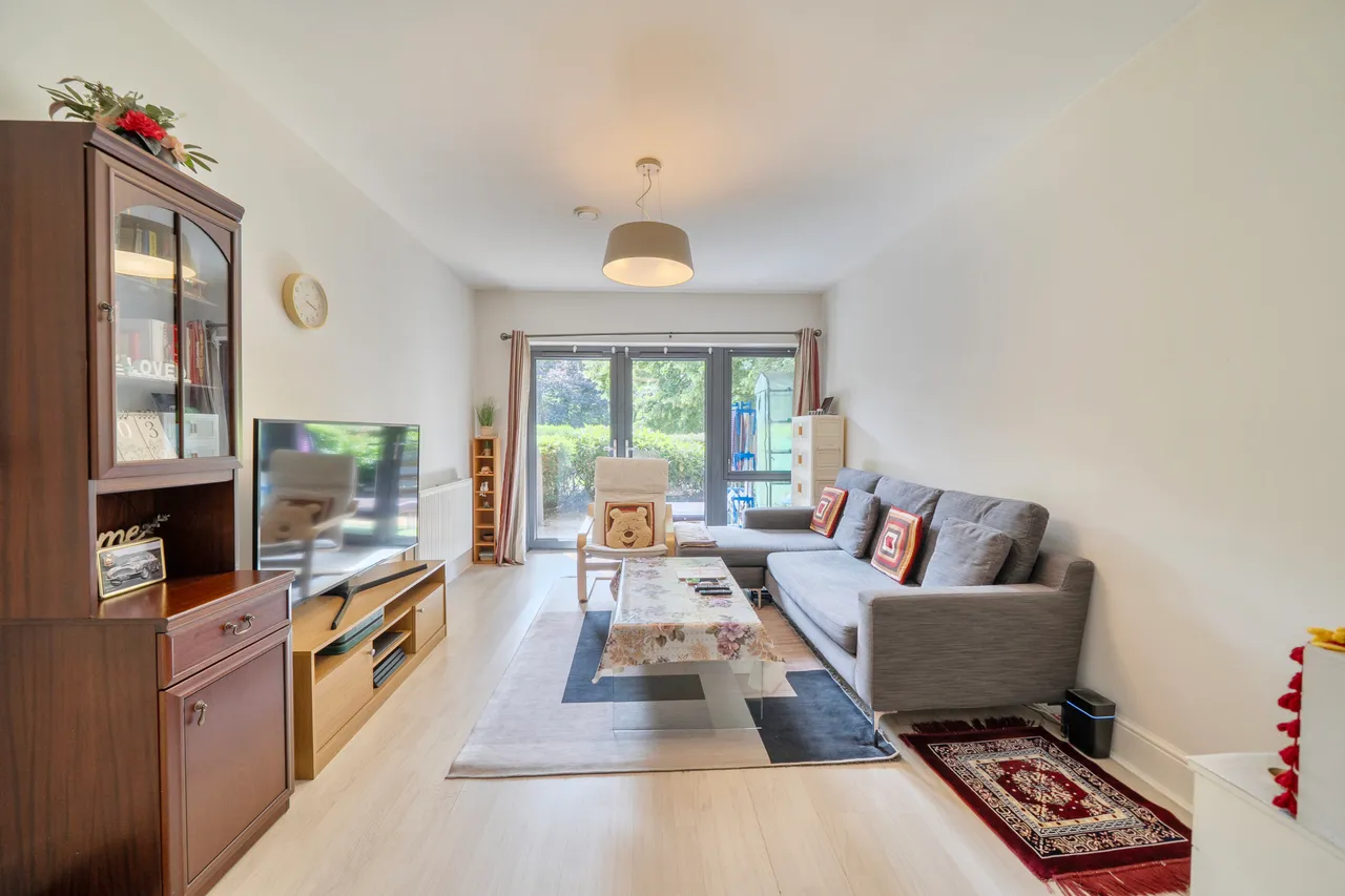Fowler Way, Blenheim House, UB10, photo 7