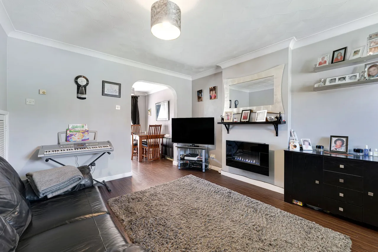 Bexhill Drive, Leigh, Leigh, WN7 5TF, photo 2
