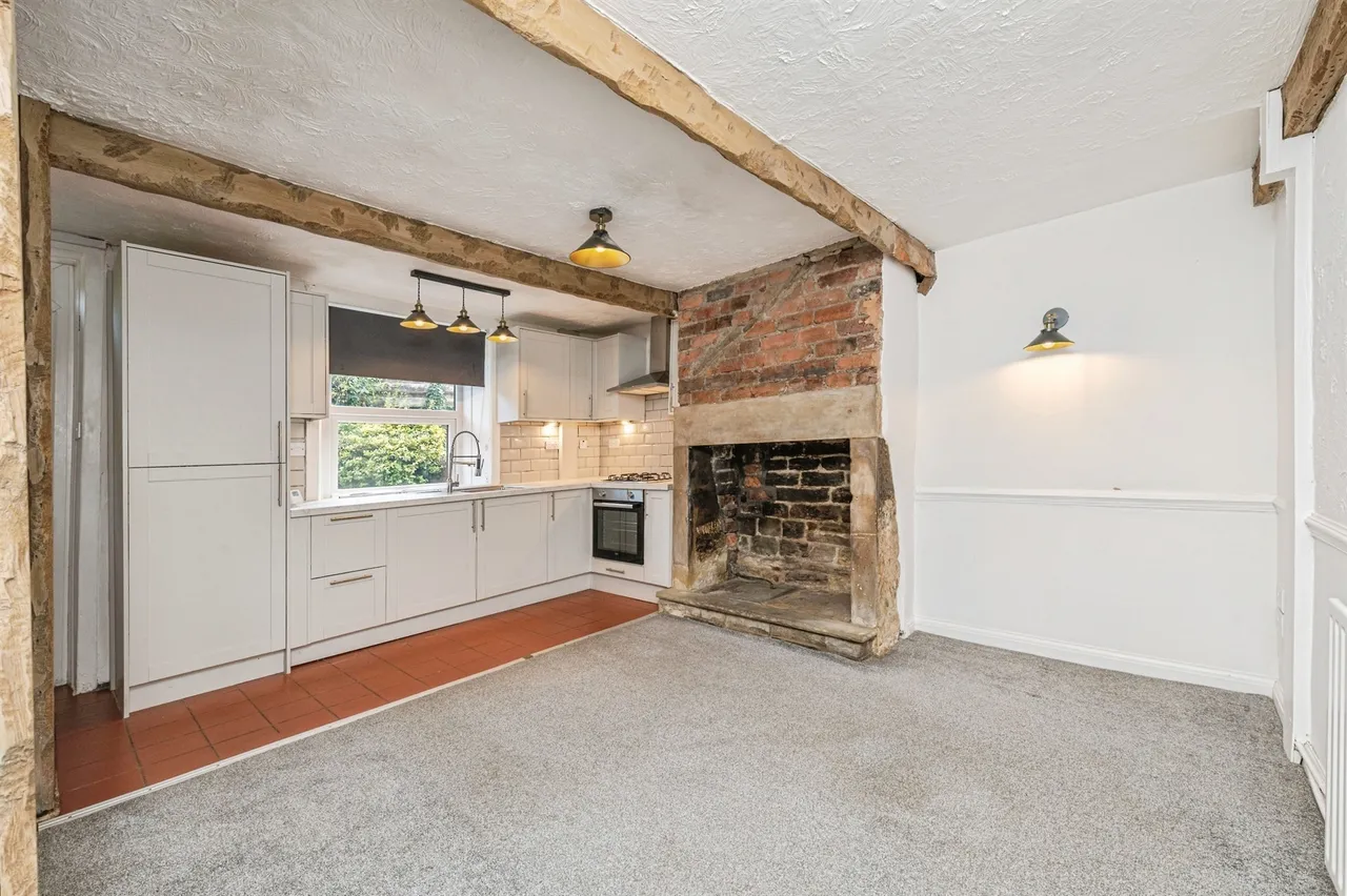 The Combs, Dewsbury, WF12, photo 4
