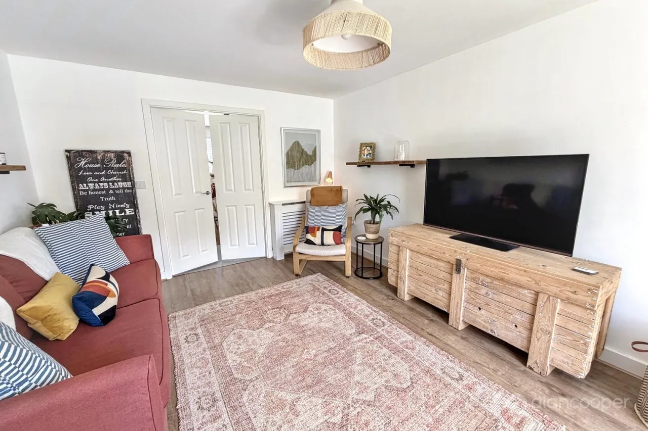 Russett Avenue, Manor Fields, CV11, photo 3