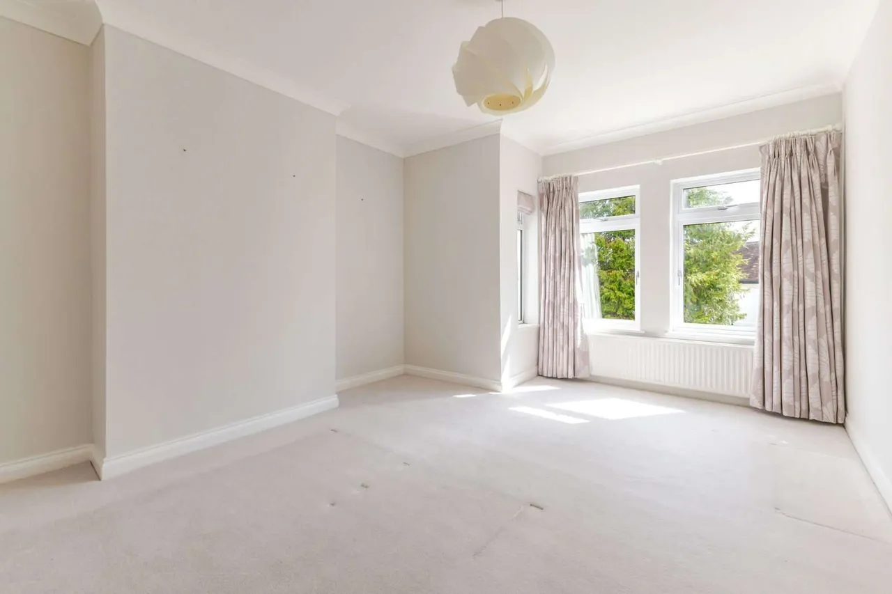 Village Road, Coleshill, Amersham, Buckinghamshire, HP7 0LG, photo 7