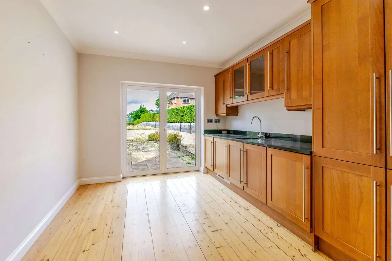 Village Road, Coleshill, Amersham, Buckinghamshire, HP7 0LG, photo 3