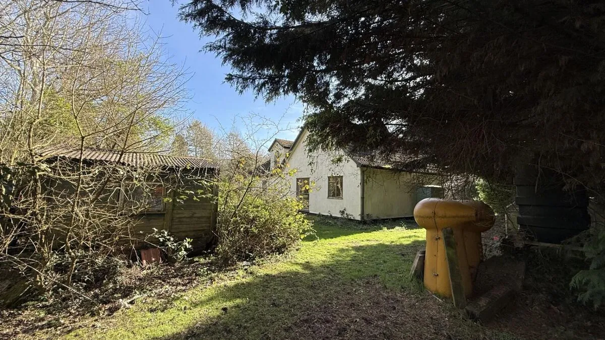 Haverhill Road, Horseheath, CB21, photo 5