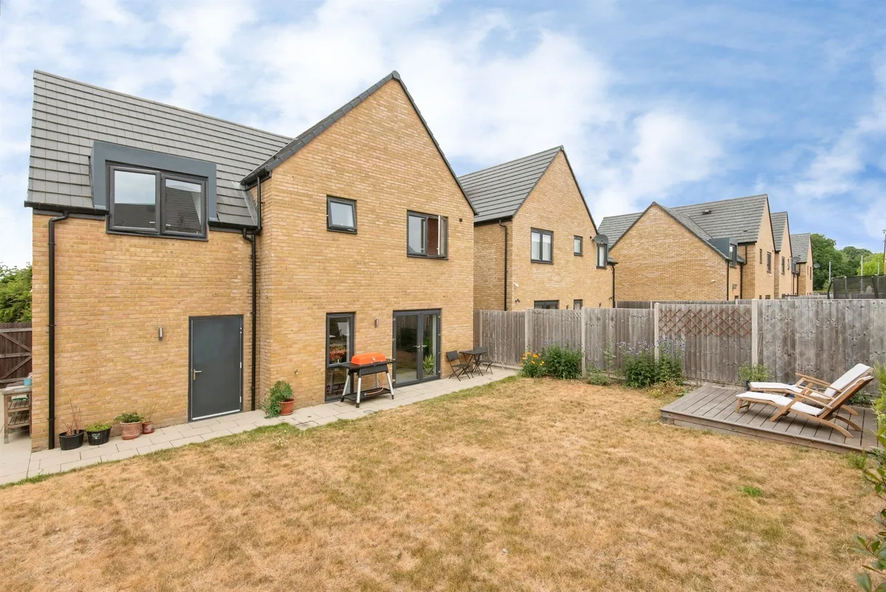 Larwood Drive, Stevenage, photo 12