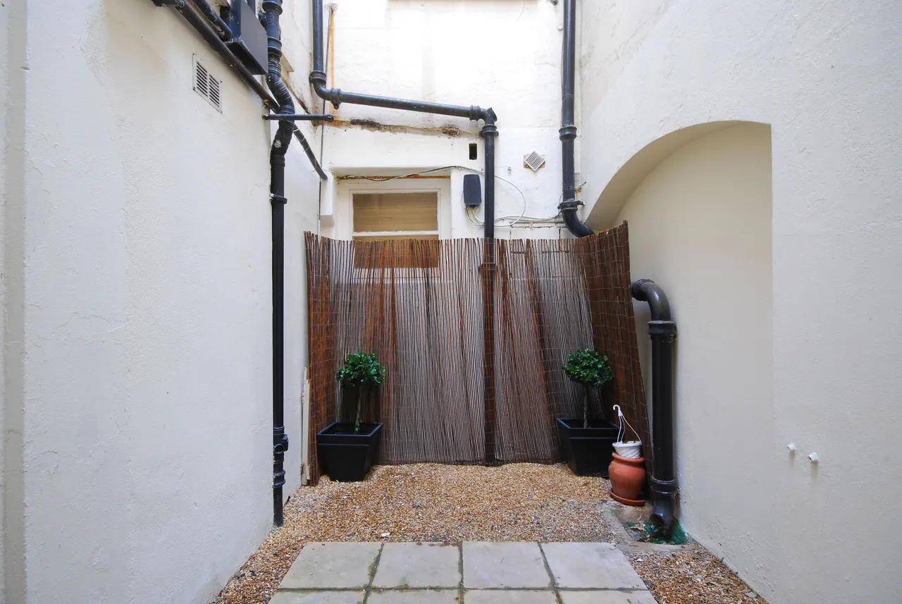 Darwin House, 47a Queens Gate, London, photo 8
