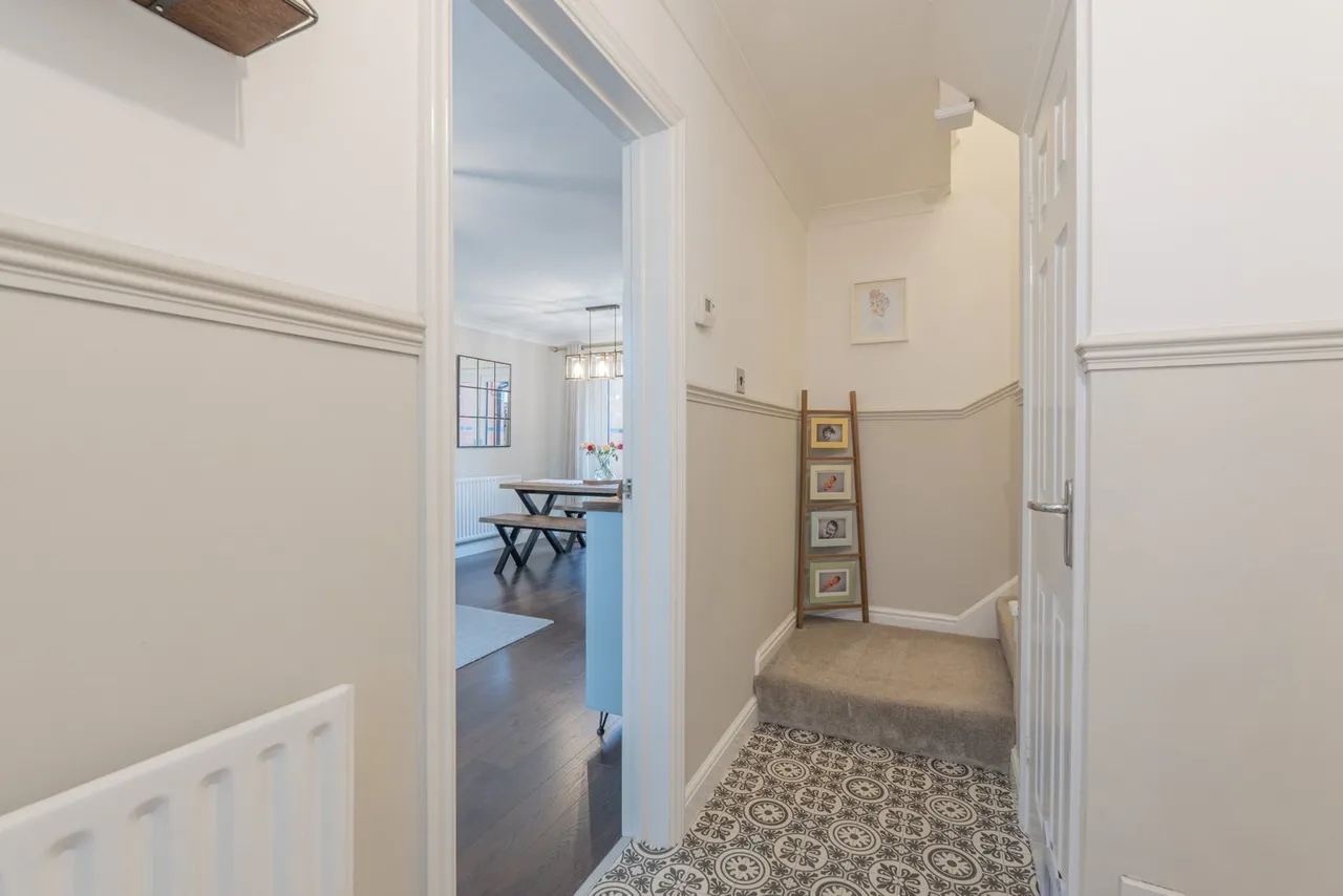 Old Vicarage Gardens, Studley, B80 7SG, photo 3