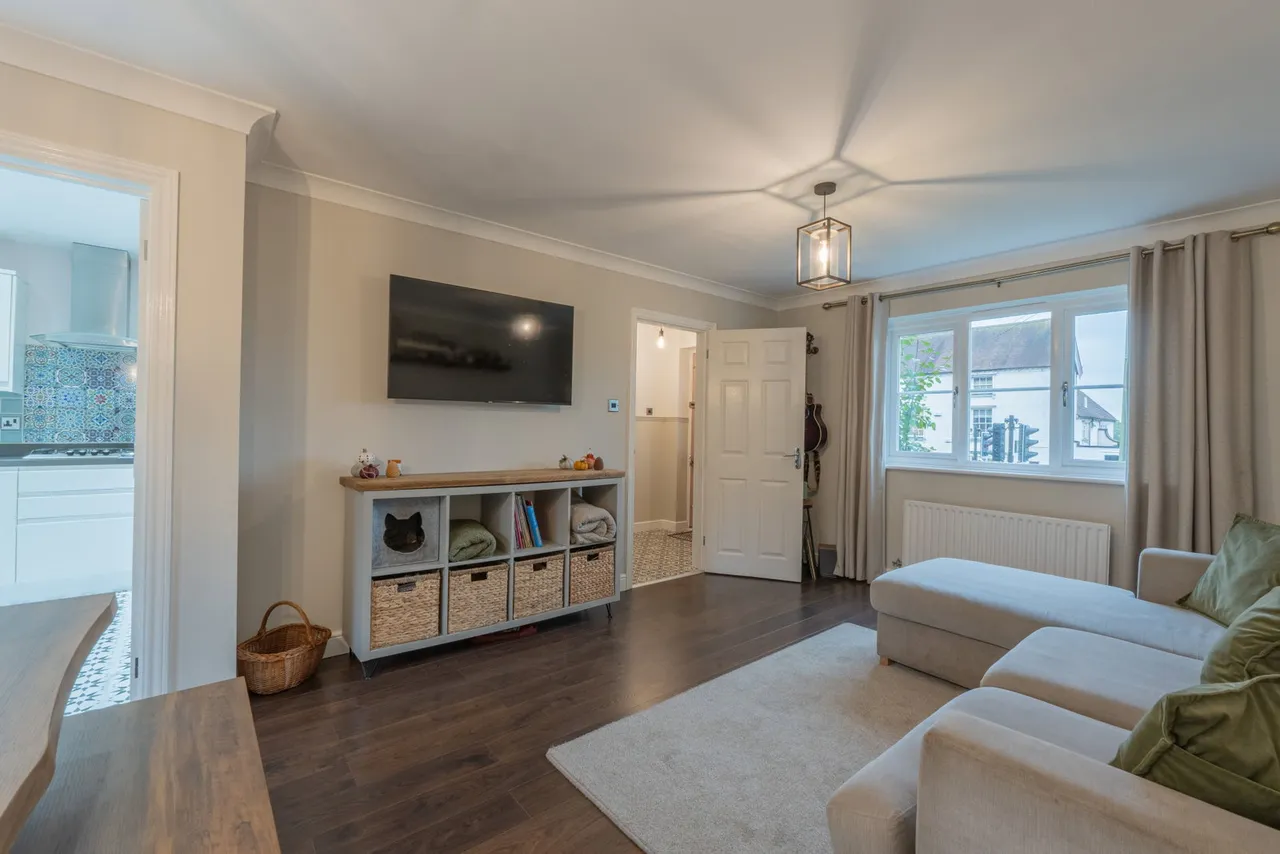 Old Vicarage Gardens, Studley, B80 7SG, photo 8