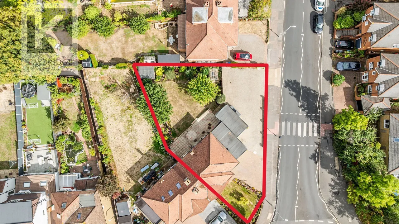 Church Road, Worcester Park, KT4, photo 3