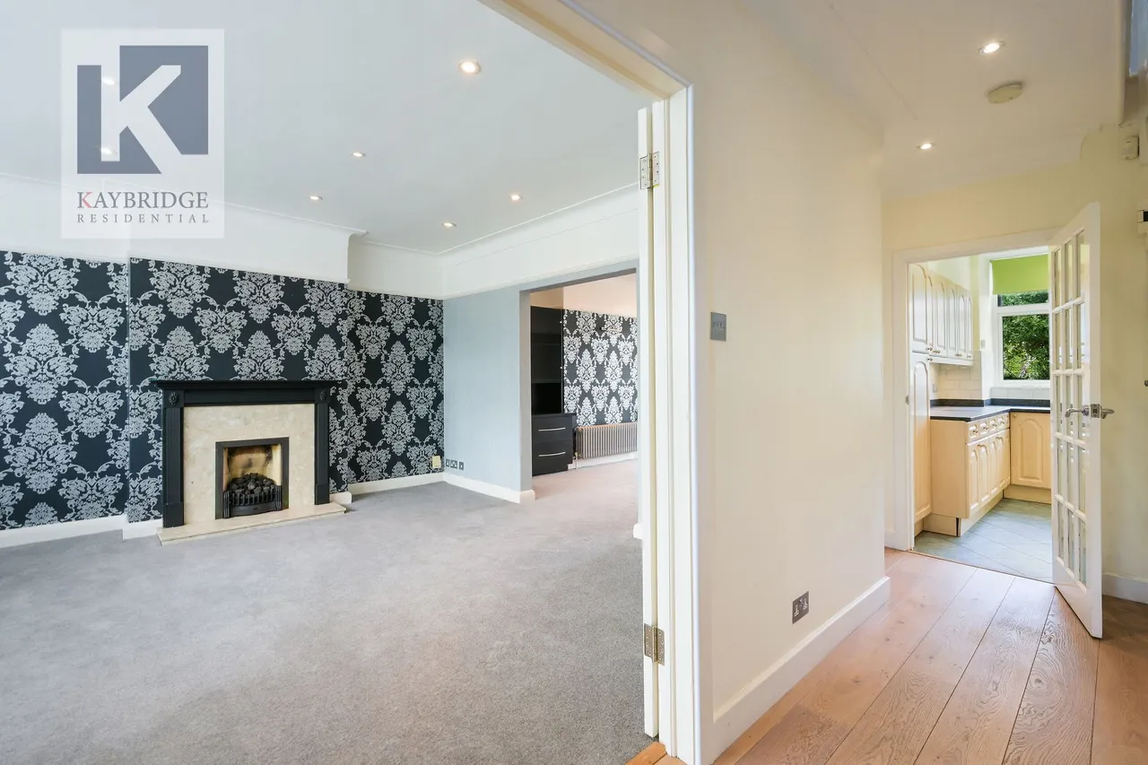 Church Road, Worcester Park, KT4, photo 4