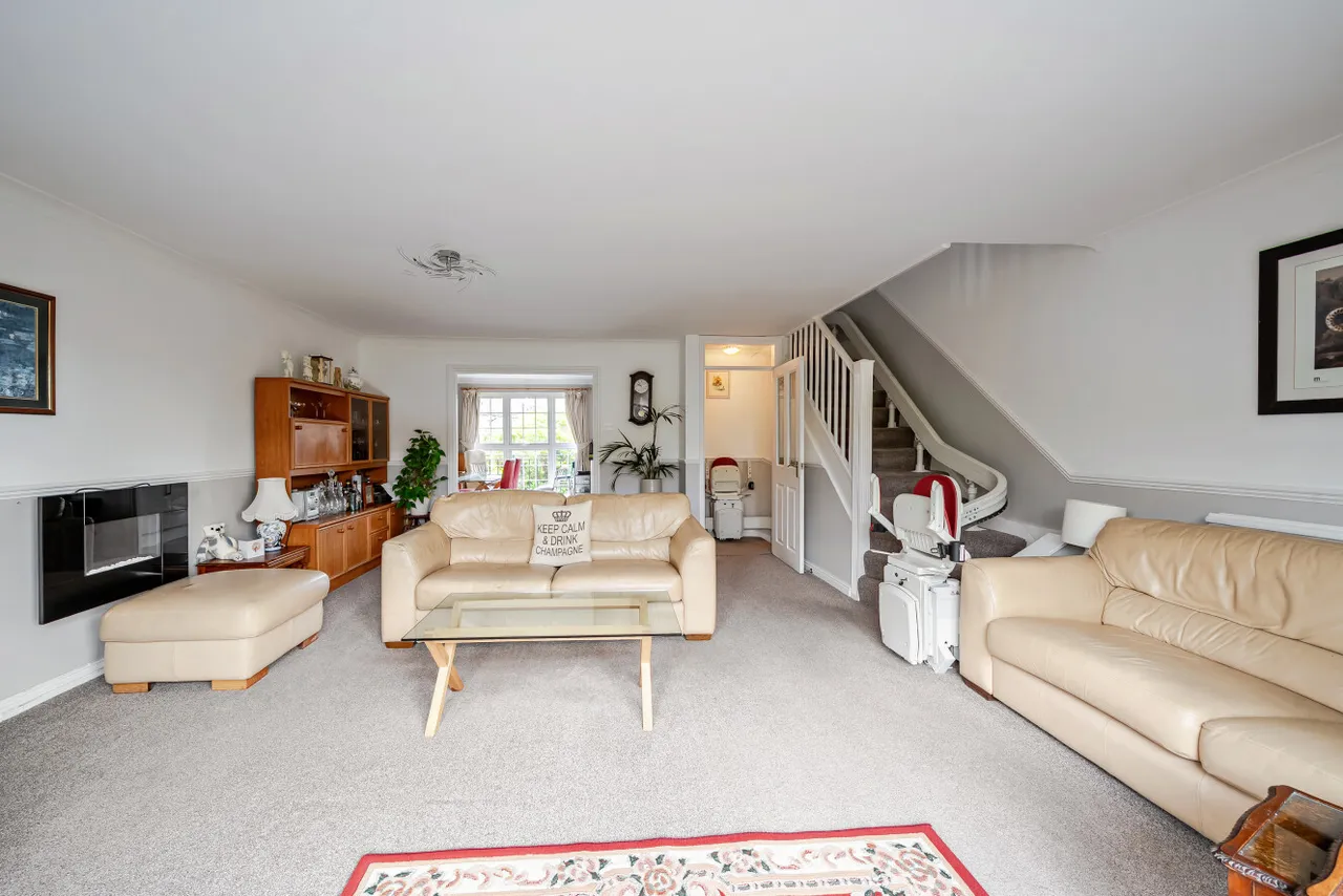 Springpark Drive, Beckenham, BR3, photo 8