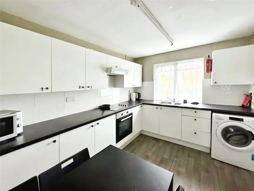 Ancress Close, Canterbury, Kent, CT2, photo 3