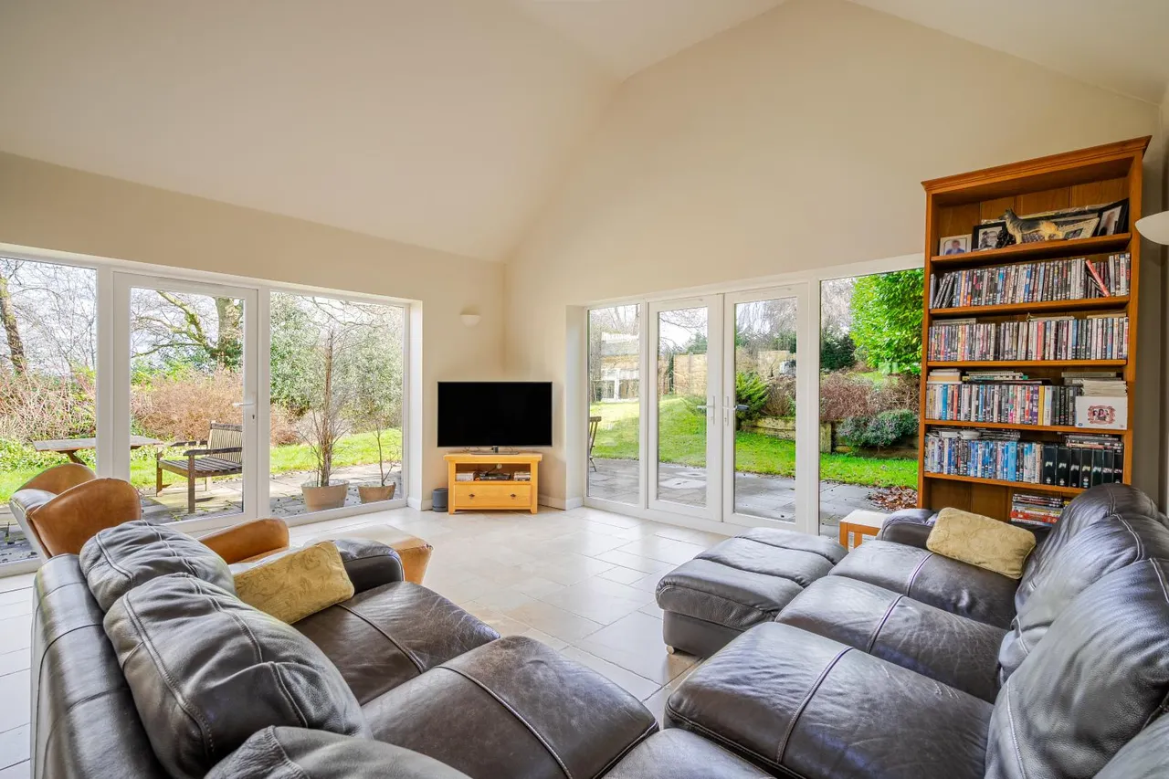 Haw Lane, Bledlow Ridge, HP14, photo 8