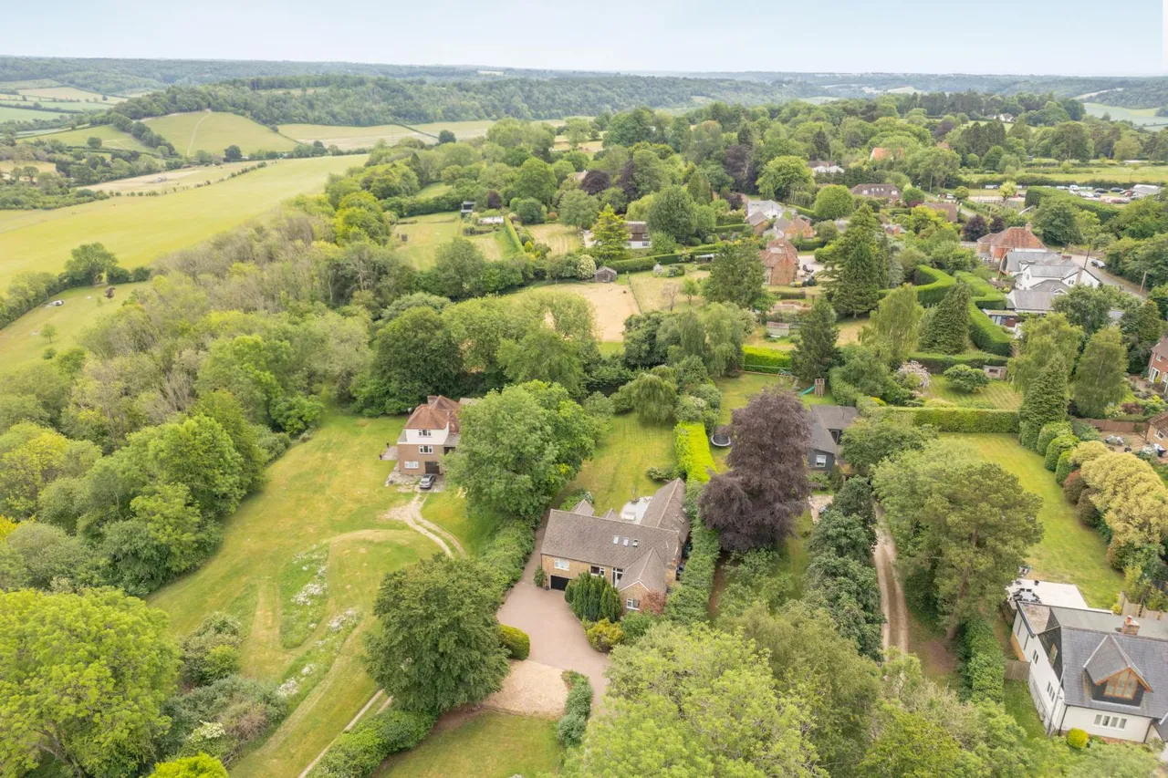 Haw Lane, Bledlow Ridge, HP14, photo 27